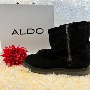 Black boots , size 9, Aldo